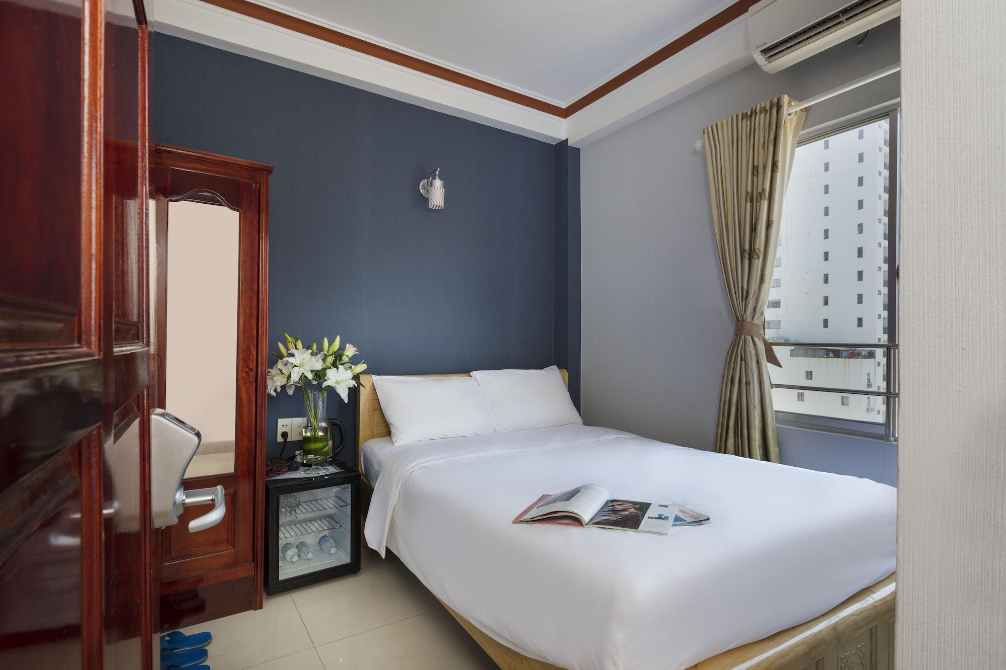 Oressund Hotel Нячанг Экстерьер фото